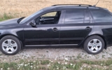 vehicle image #8