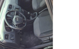 vehicle image #9