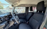 vehicle image #6