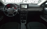vehicle image #9
