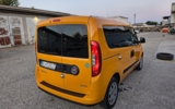 vehicle image #9