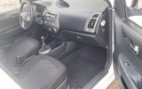 vehicle image #9