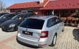 vehicle image #8
