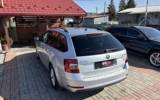 vehicle image #5