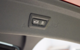 vehicle image #9