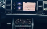 vehicle image #9
