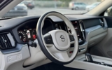 vehicle image #12