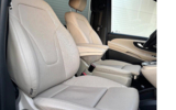 vehicle image #16