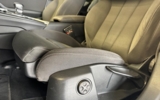 vehicle image #7