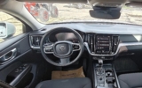 vehicle image #9