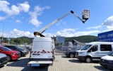 vehicle image #11