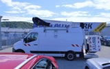 vehicle image #12