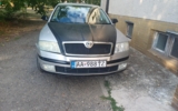 vehicle image #3