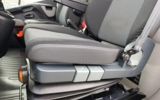 vehicle image #9