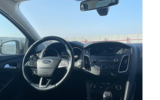 vehicle image #10