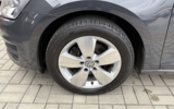vehicle image #10