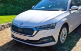 vehicle image #5