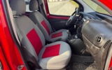 vehicle image #19