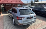vehicle image #5