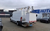 vehicle image #13