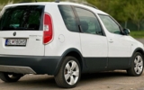 vehicle image #7