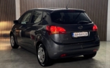 vehicle image #9