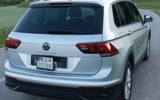 vehicle image #9