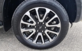 vehicle image #16