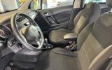 vehicle image #15