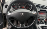 vehicle image #11