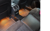 vehicle image #4