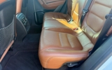 vehicle image #10