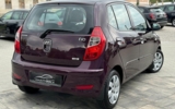 vehicle image #8
