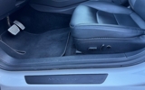 vehicle image #10