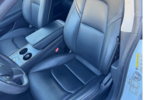 vehicle image #9