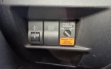 vehicle image #4