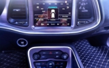 vehicle image #16