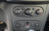 vehicle image #7