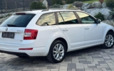 vehicle image #15