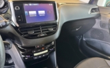 vehicle image #10
