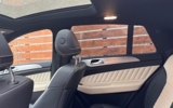 vehicle image #10