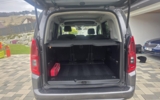 vehicle image #15