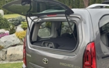 vehicle image #16