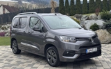 vehicle image #4