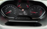 vehicle image #16