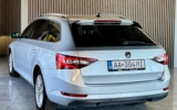 vehicle image #12