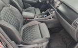 vehicle image #19