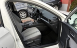 vehicle image #15