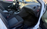 vehicle image #16
