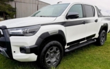 vehicle image #3